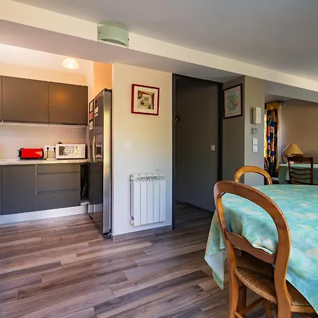 La Fontaine Des Rollands Holiday home *